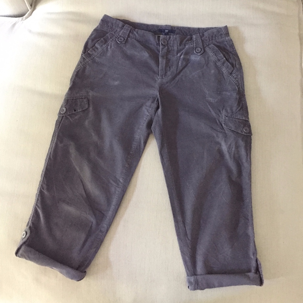 Utility capri pants - Size 4